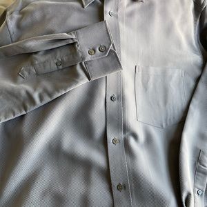 Bugatchi ribbed long sleeve dressy shirt, size Large.